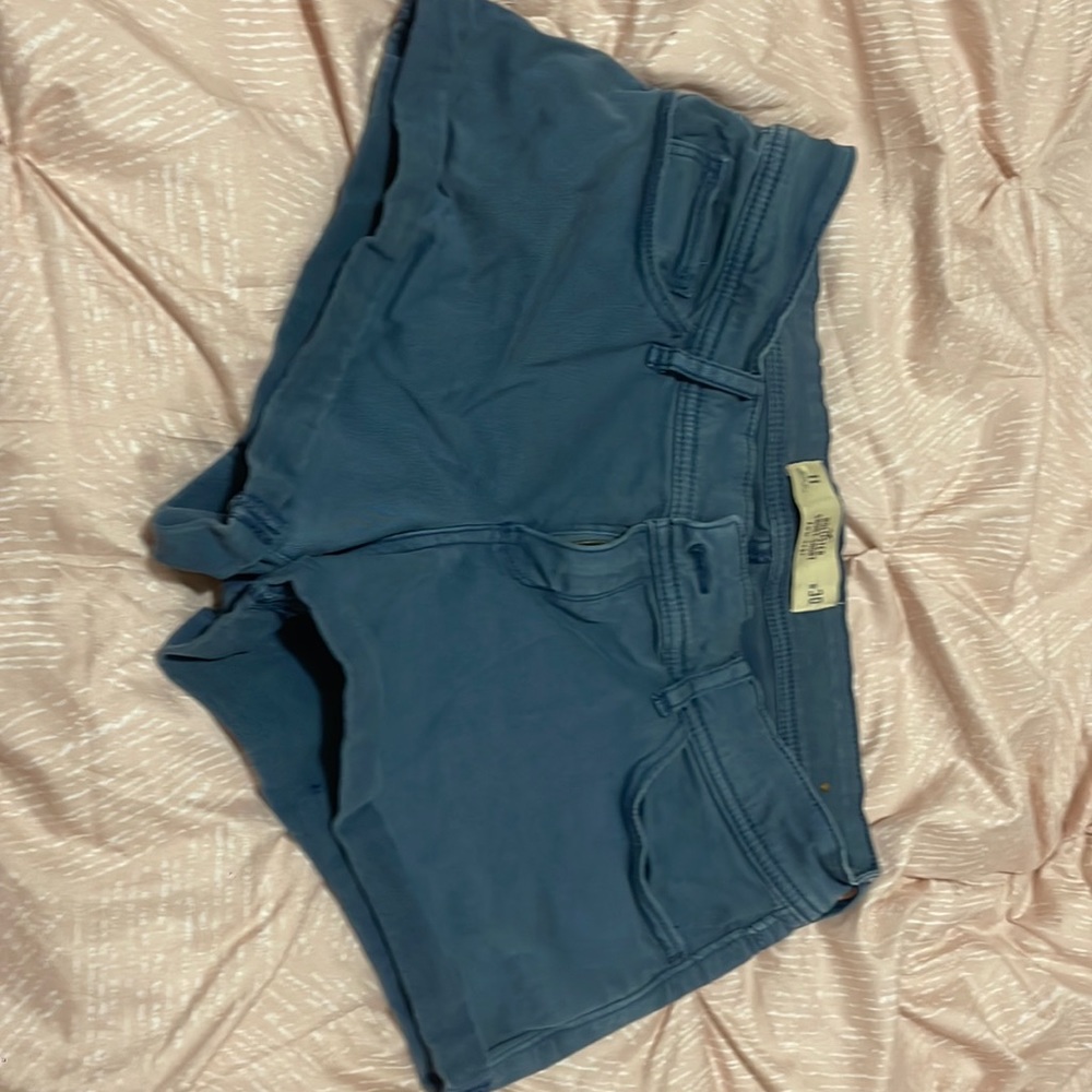 Hollister short short low rise
